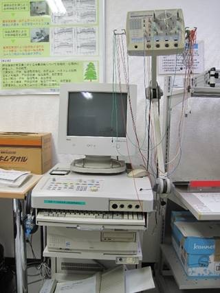 誘発電位・筋電図検査装置【99-008194】