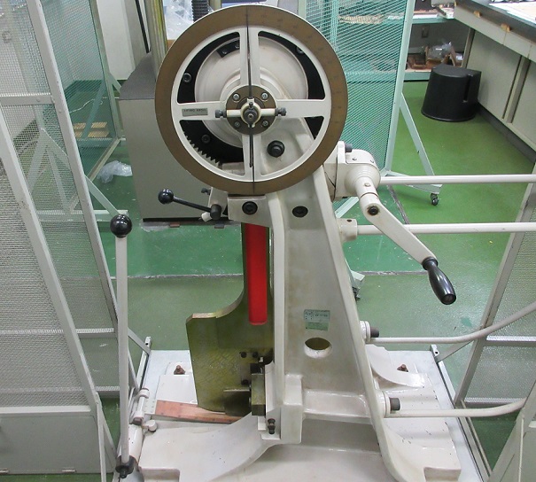 衝撃試験機【89-004293】