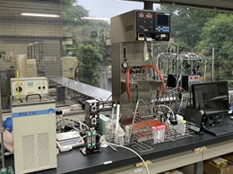 自動ファージ感染培養装置【11-010386】